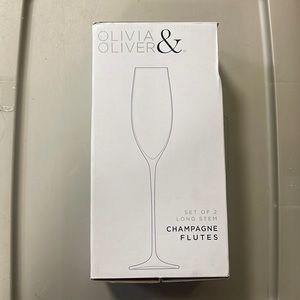 Brand New Olivia & Oliver set of two long stem champagne flutes 8.5oz